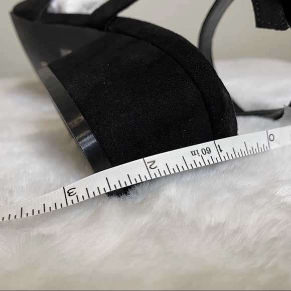 SALE! Le Chateau Black Suede Peep Toe Heels - Picture 5 of 9